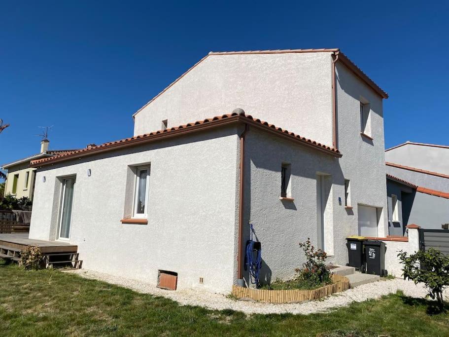 Maison Calme Dans Village Typique Du Sud 4 Etoiles Palau-del-Vidre エクステリア 写真